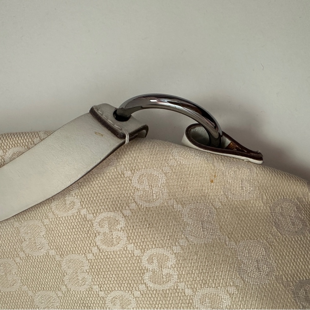 Gucci GG Canvas Cream Hobo Bag with Monogram Print and Leather Trim - Picture 12 of 12